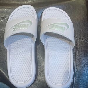 Nike Particle Rose slides womens size 7